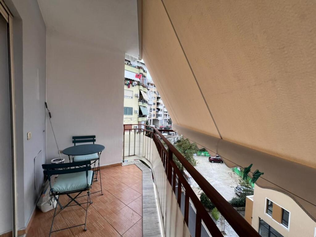 Apartment for rent, Fresku