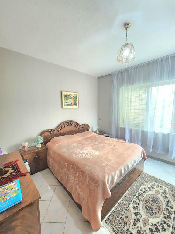 Apartament me Qira - 3+1 tek Ali Demi