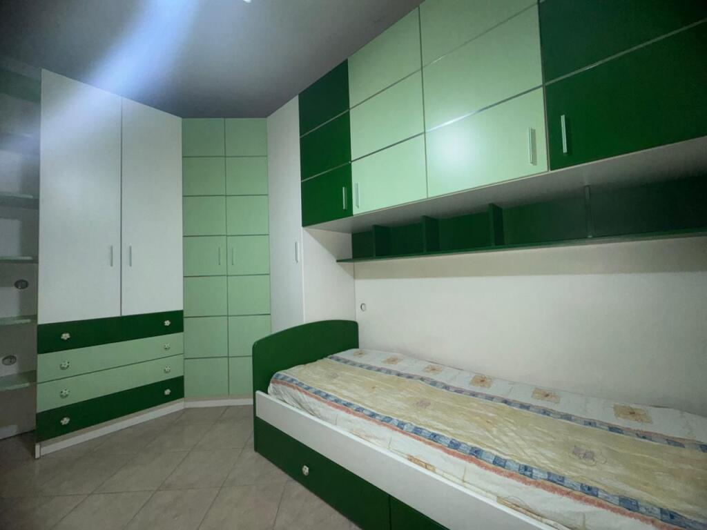 📌Jepet me qira apartament 2+1+ballkon 📍 ne Astir!!!!!!!!!!!!!