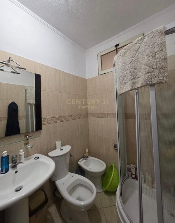 Apartament 2+1+2+2Ballkone, tek Hipoteka