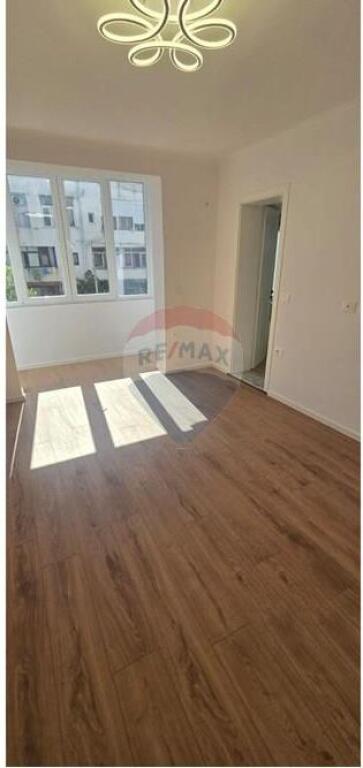 Studio apartment - For Sale - Myslym Shyri, Tirana (ID: 530221059-320)