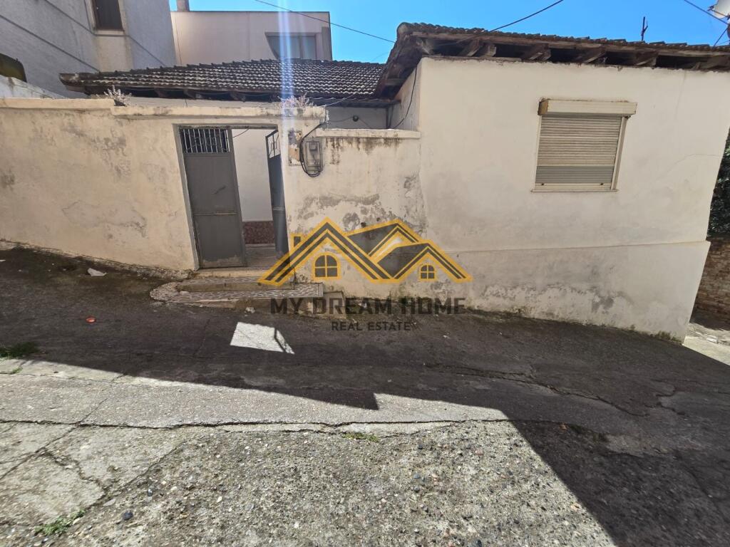 PRIVATE HOUSE FOR SALE NEAR THE COURT, DURRES!