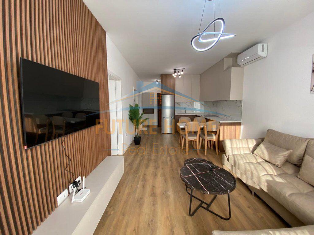 Apartament me qera 2+1 , Zogu i Zi