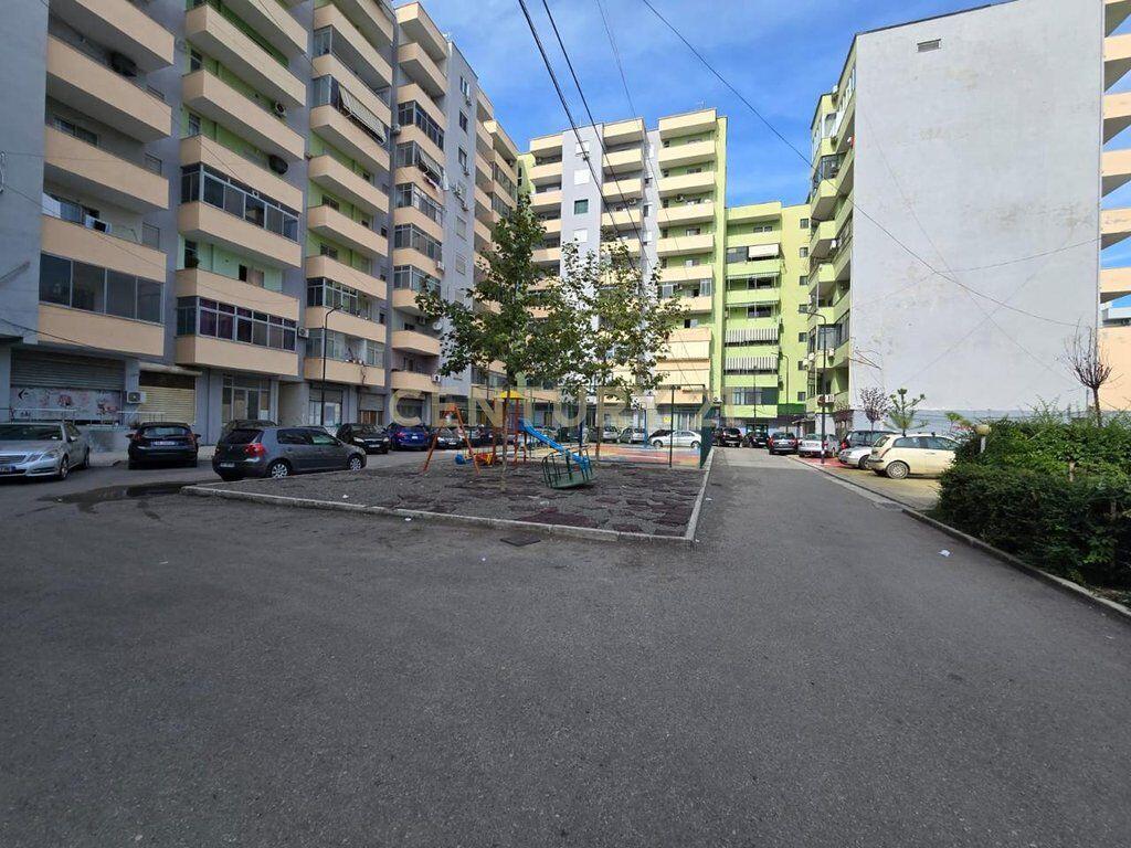 Apartament 2+1 në Shitje në Plazh Hekurudha, Durrës
