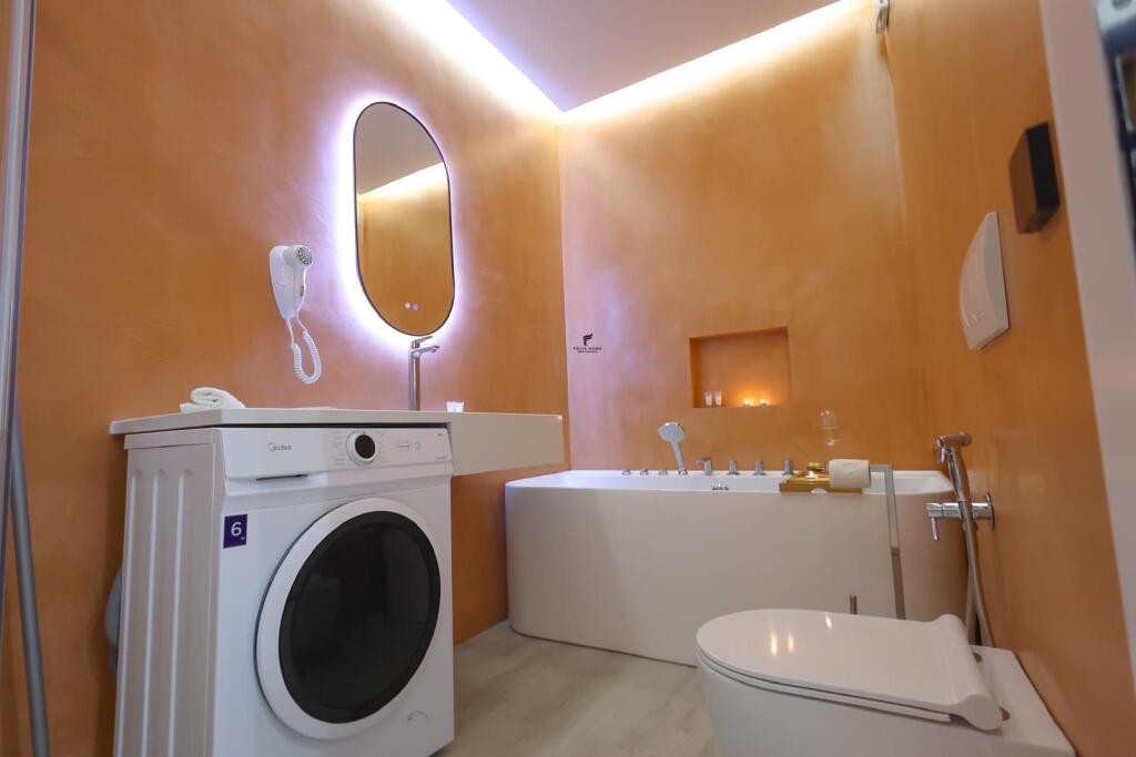 APARTAMENT 1+1 DHE GARSIONERE ME QERA BULEVARDI RI 150.000 LEKE