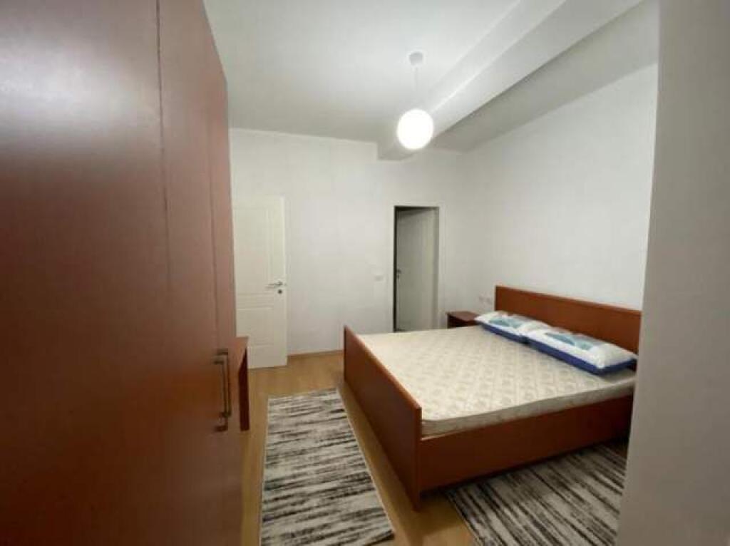 APARTAMENT ME QERA 3+1 5 MAJI 650 EURO
