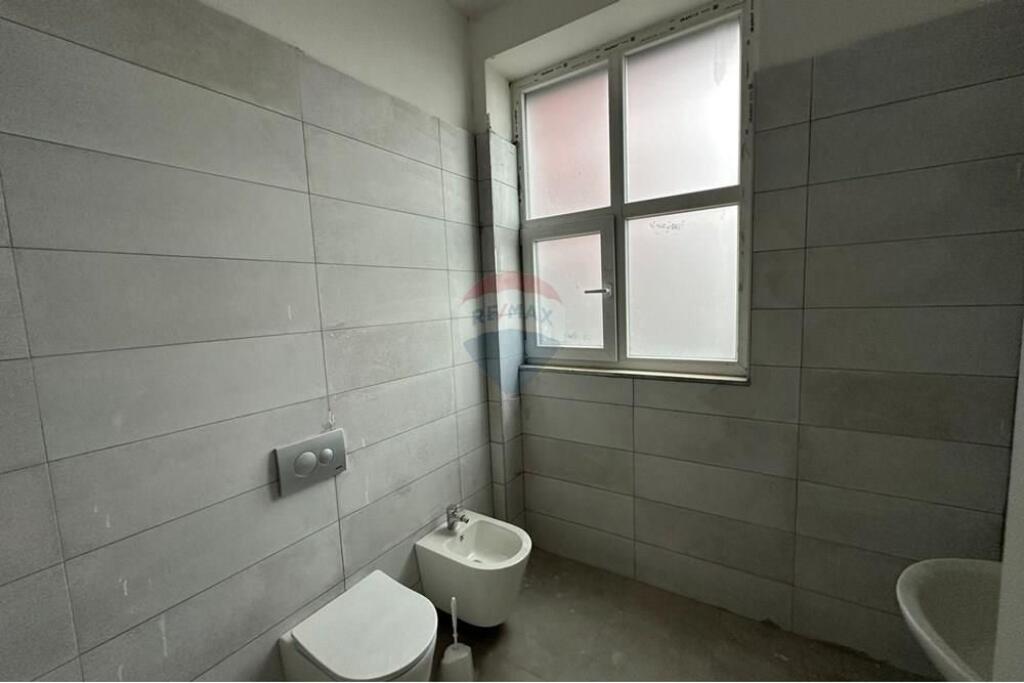 Apartament - Për Shitje - Fabrika E Miellit, Tiranë(ID: 530191031-727)