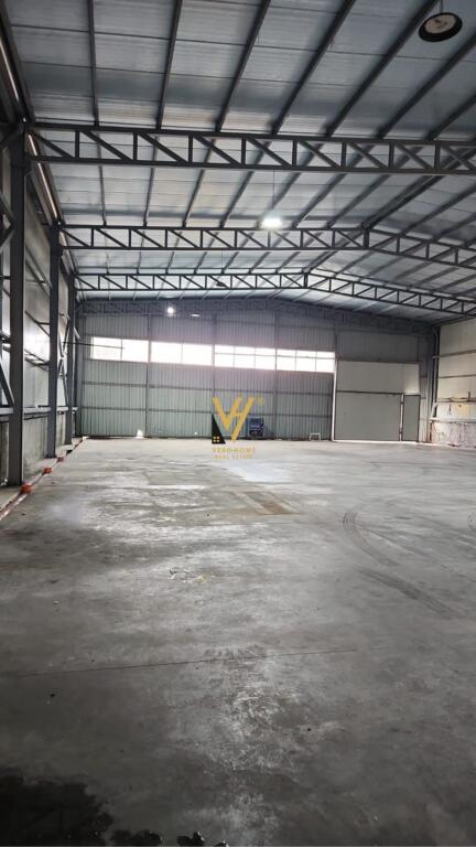 JEPET KAPANON 600 M2 ME QERA NE KAMEZ 2.300 EURO