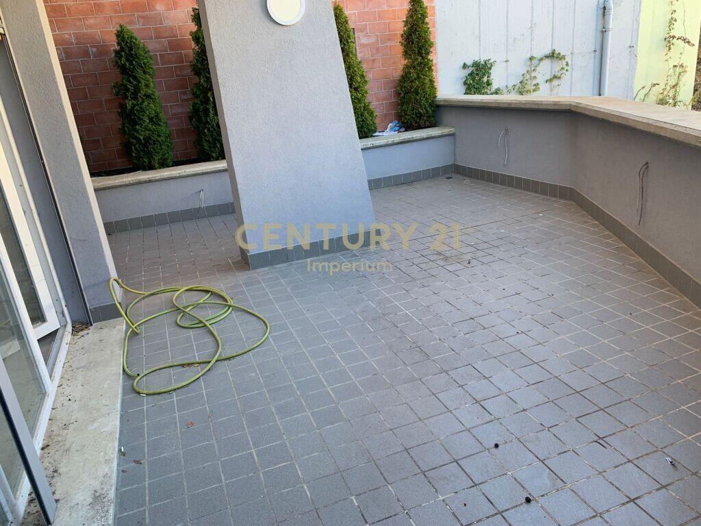 Offriamo Duplex in vendita vicino al Giardino Botanico Zoologico! 250.000 €