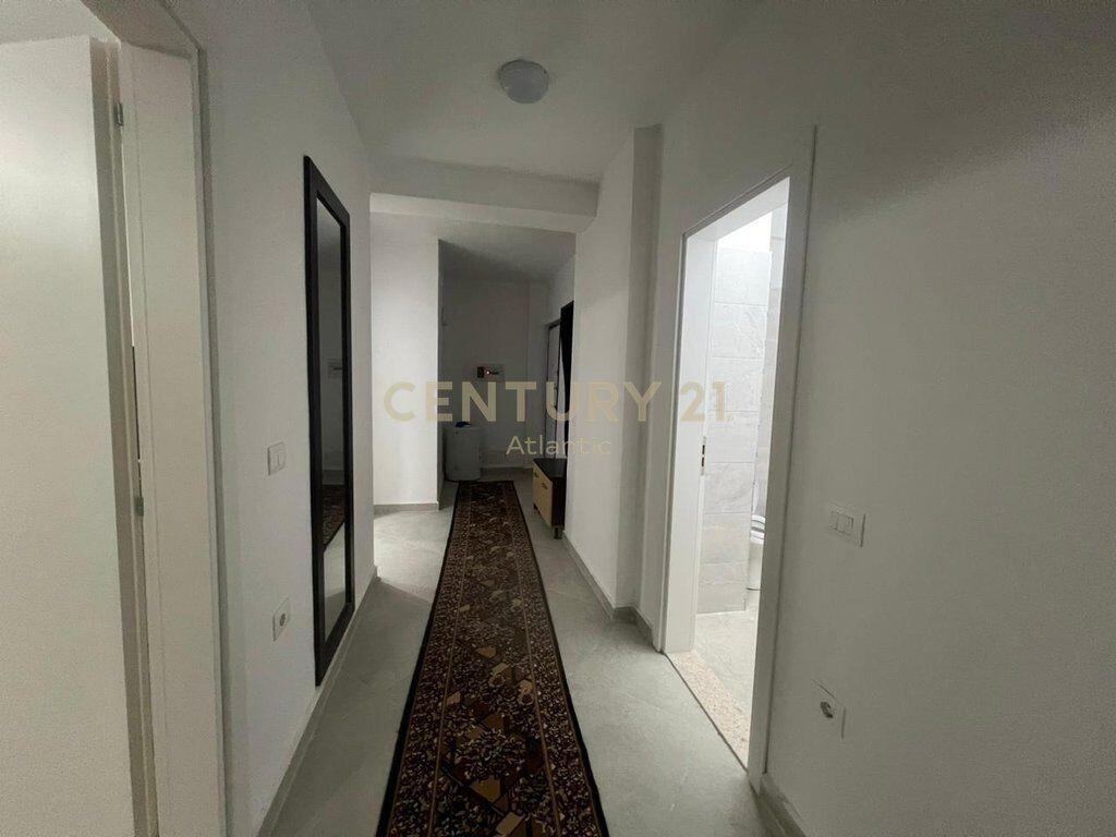 JEPET ME QERA APARTAMENT 2+1+2 ISH RAJONI NE DURRES !