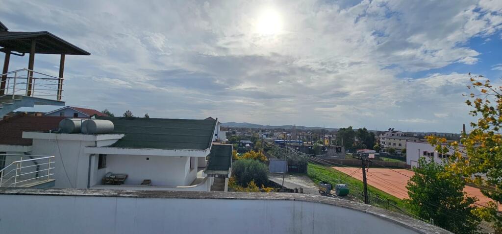 🏡 SHITET SHTËPI PRIVATE 2-KATËSHE – QENDER SHIJAK✔