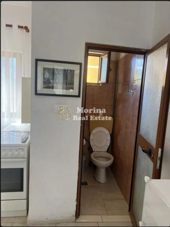 Qera, Garsoniere , Universiteti Europian, 200 euro/muaj