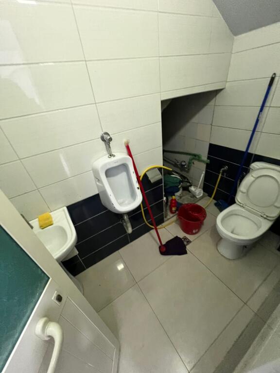 Dyqan Me Qera tek ish Parku i Autobusave (ID BD21764) Tirane