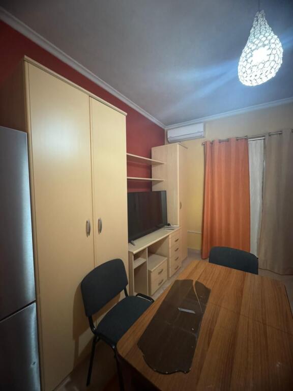 📌Apartment 1+1 for rent 📍 near Marin Barleti School!