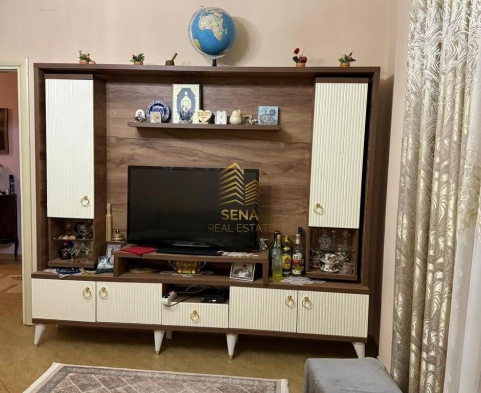 Rent, Private Entrance, 3+1+ Separate Kitchen+2WC+Balcony, Porcelain, 50,000 Leke