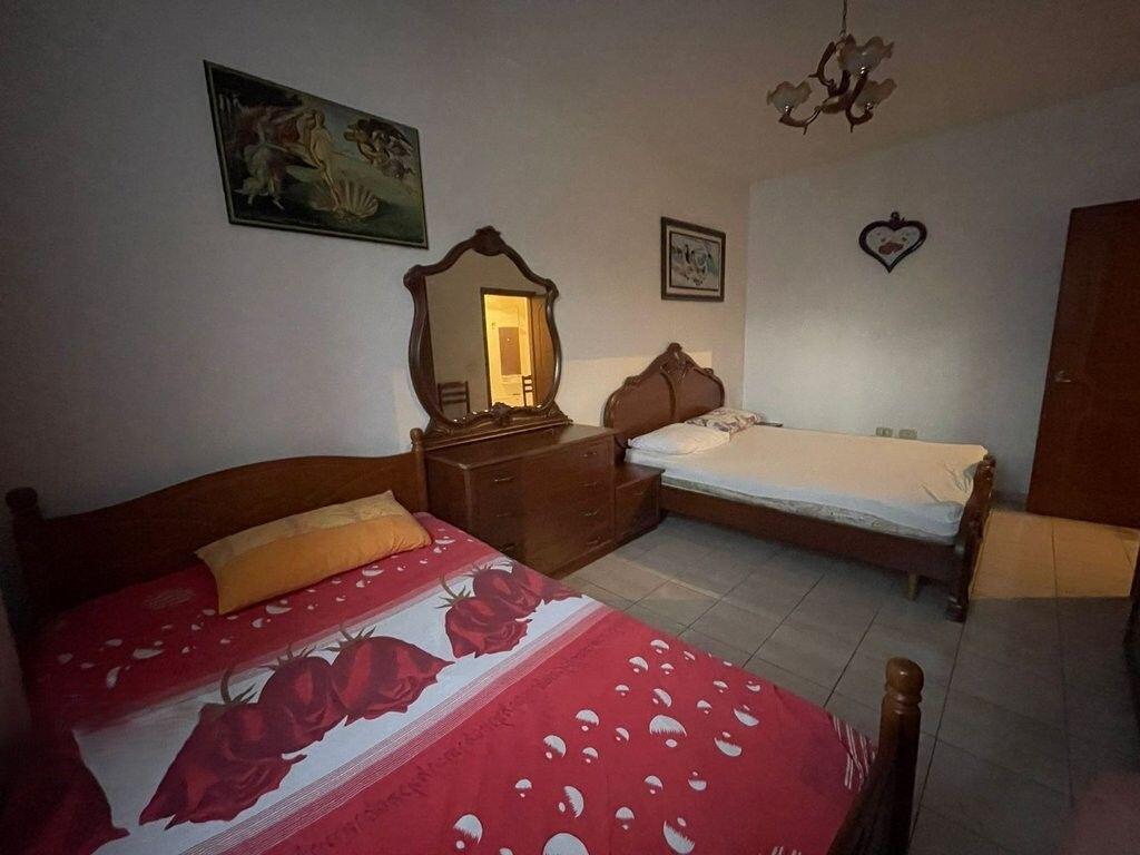 Komuna e Parisit, Apartament 1+1 ! 500 € /Muaj