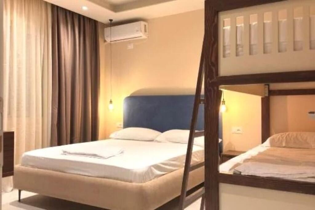 🌇Apartament 3+1 per Shitje me Pamje nga Deti në Sarandë!