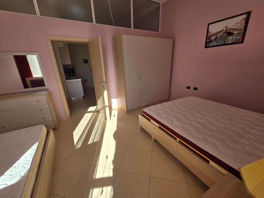 SHITET: Apartament 1+1/ zona: Tushemisht POGRADEC