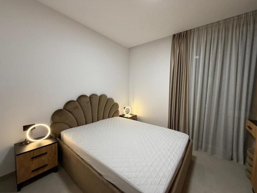 2+1 apartment for rent at Montesori Schl/Dry Lake.