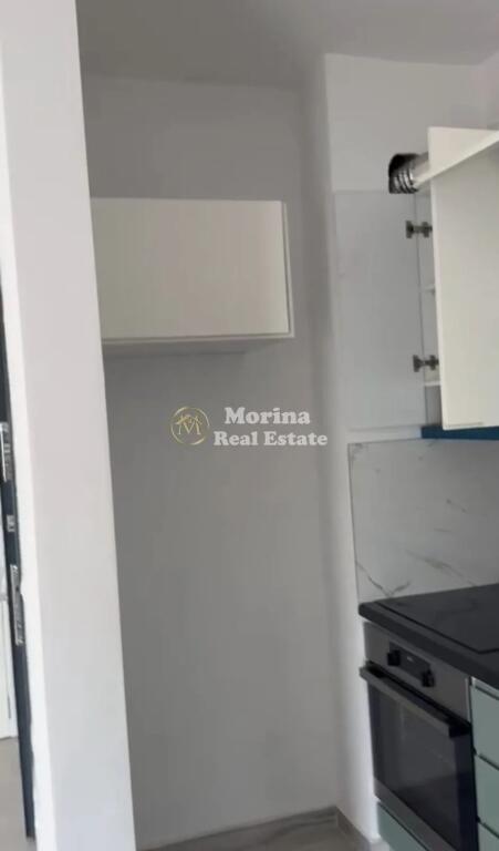 Qera, Garsoniere , Rruga 5 Maji , 330 €/muaj