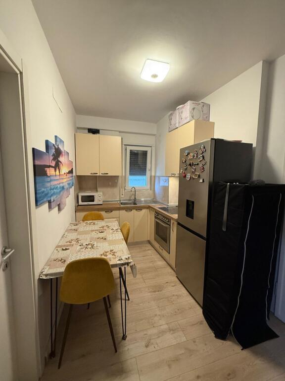 Apartment 1+1, 5 Maji!