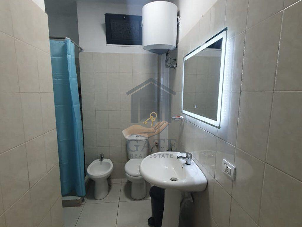 Jepet me qira apartament 1+1