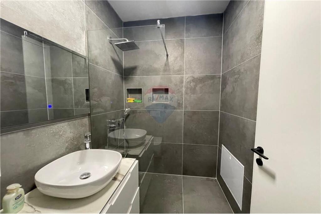 🏡Jepet me Qira Apartament 2+1+2+🅿️ | 📍Liqeni Thatë