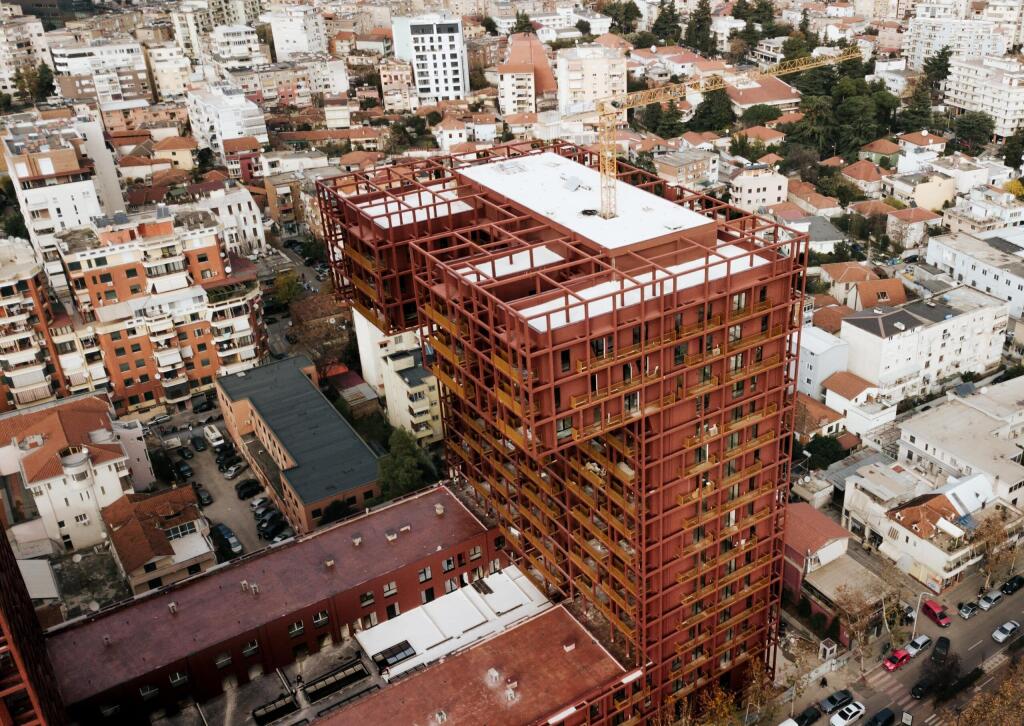 ambient me qira garden building rruga kavajes