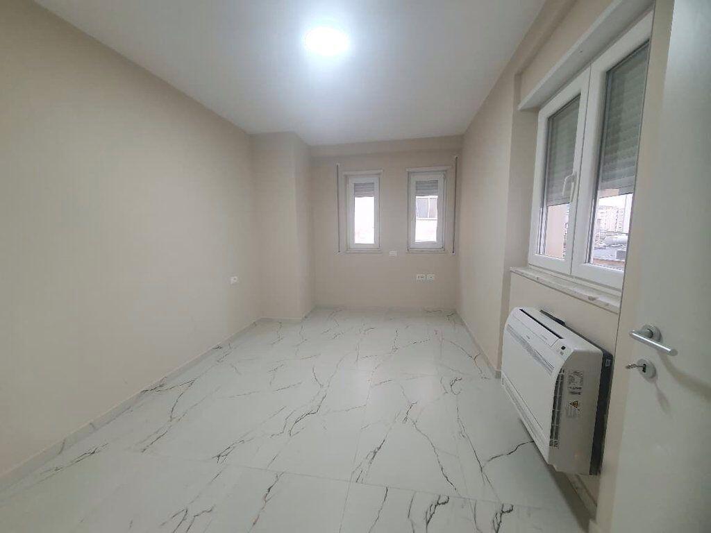 Apartament 2+1 bosh sheshi skenderbej, tek Donika center