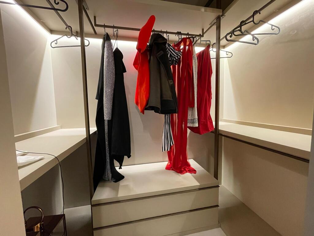 Apartament me pamje nga deti për qira afatgjatë Vlorë