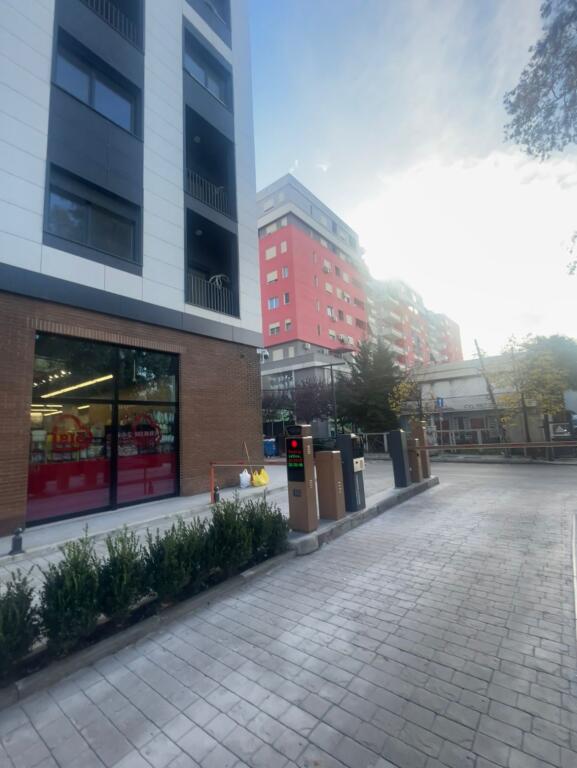 For sale, Apartment 2+1+2, Henke Complex, Tirana