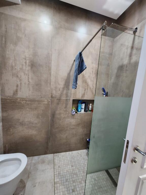 Apartament 2+1+2,Tregu i ri Elektrik!