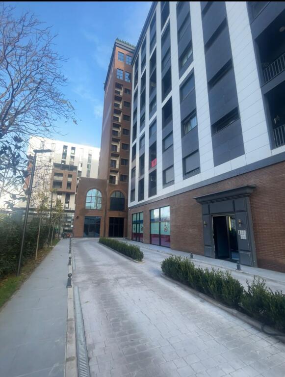 For sale, Apartment 2+1+2, Henke Complex, Tirana