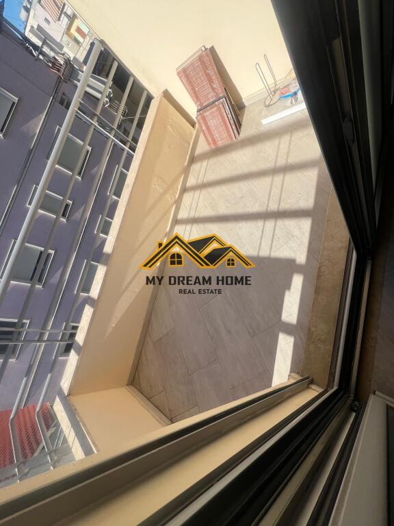 SHITET APARTAMENT 2+1+2TUALETE+2 BALLKONE PRANE PALLATIT SPORTIT!