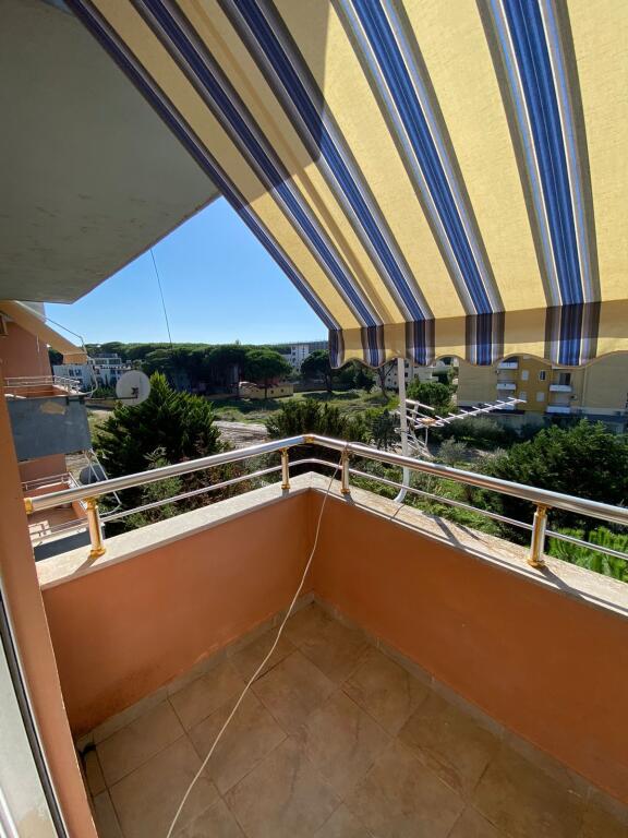 SHITET APARTAMENT 1+1 NE PLAZHIN E MALI ROBIT