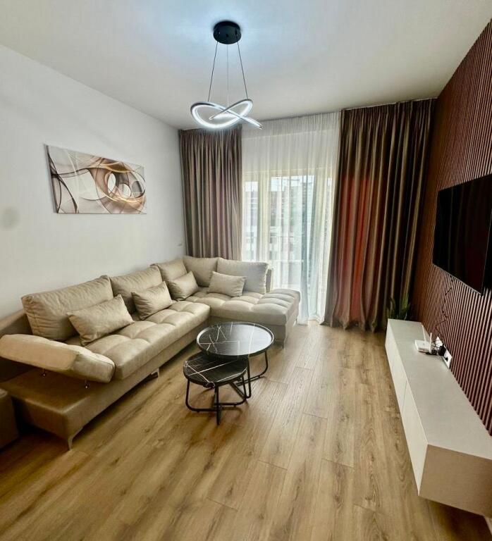 Apartment 2+1 for Rent at Zogu Zi