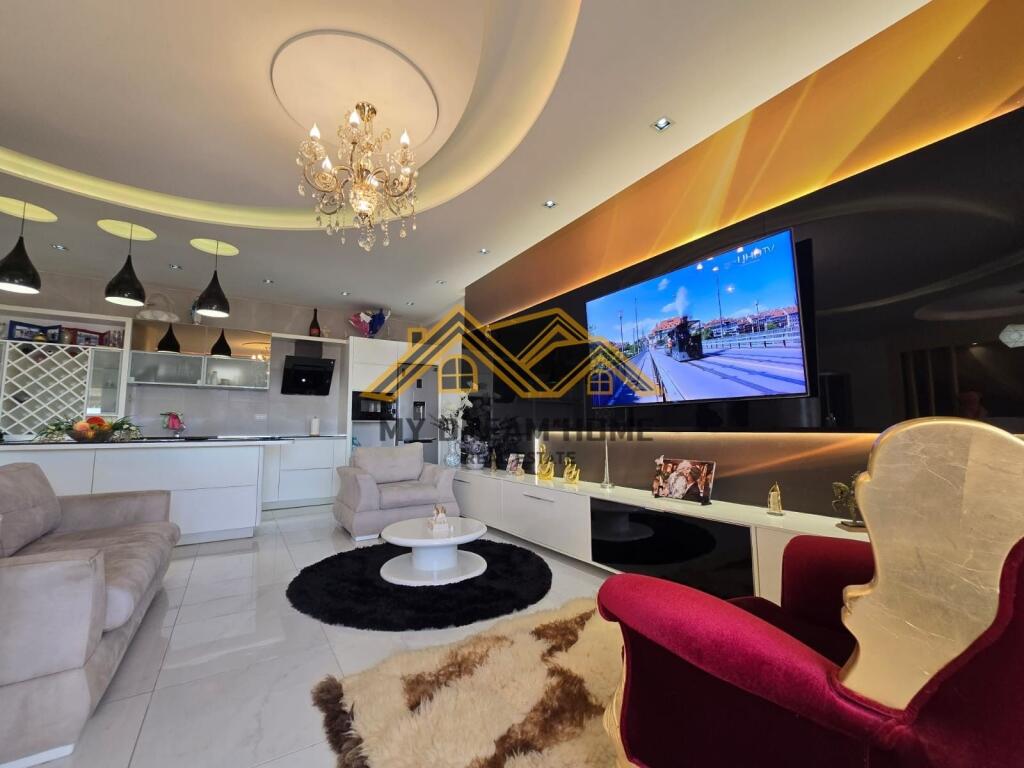 Shitet Super apartament 1+1+Garazhd i investuar, Plazh Durres.