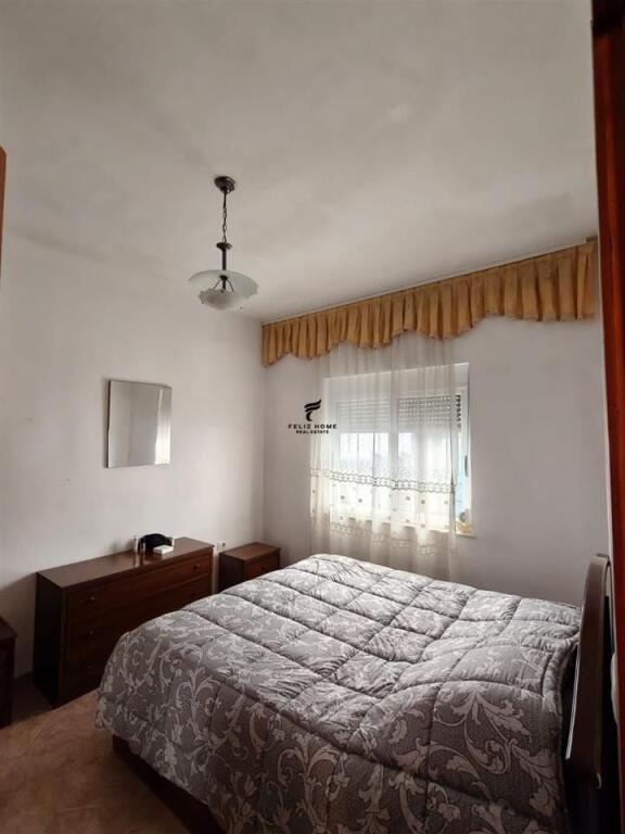 APARTAMENT DUPLEX ME QERA 2+2 RRUGA E DIBRES 60.000 LEKE