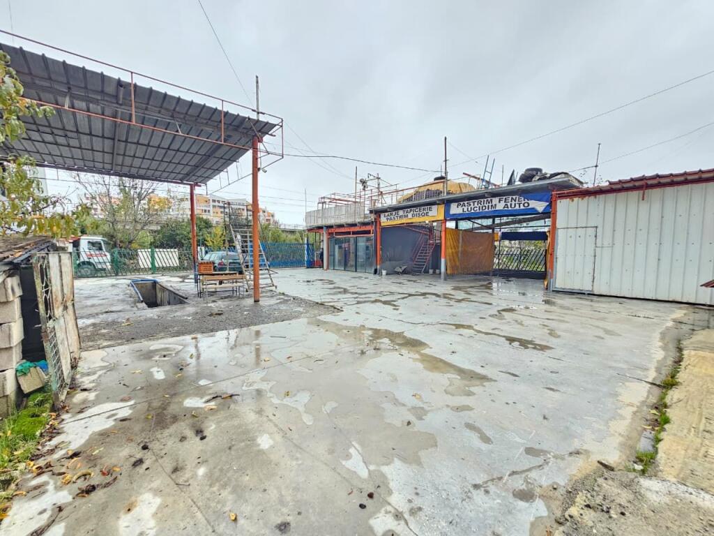 JEPET LAVAZH ME QERA NE PLEPA