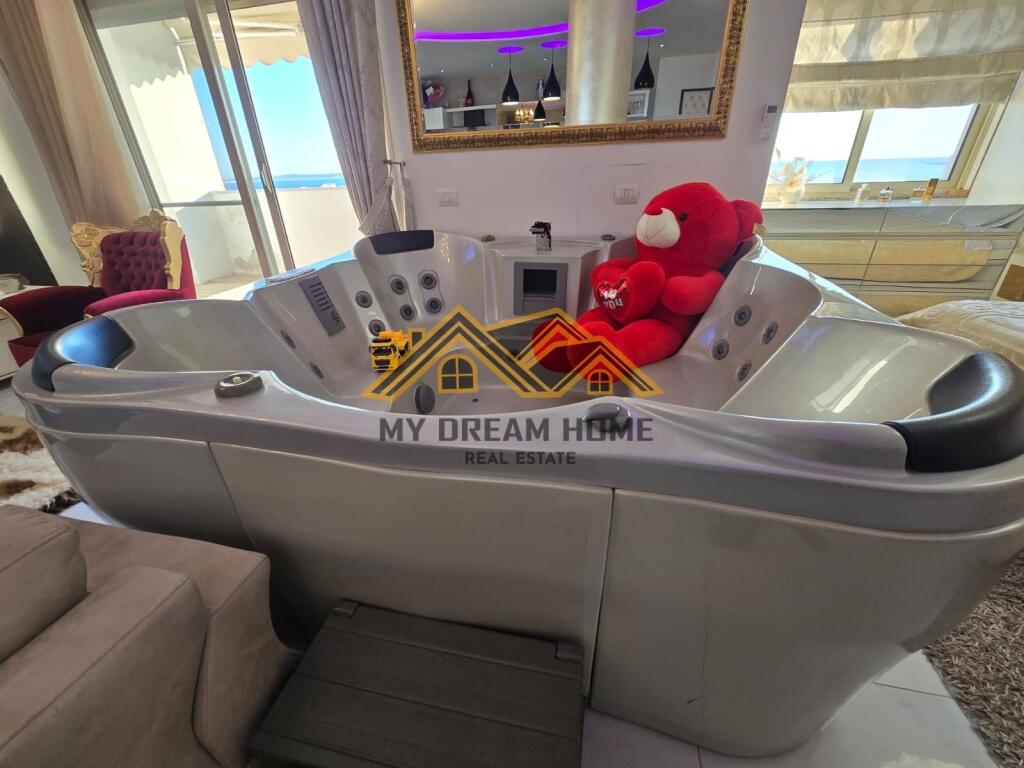 Shitet Super apartament 1+1+Garazhd i investuar, Plazh Durres.