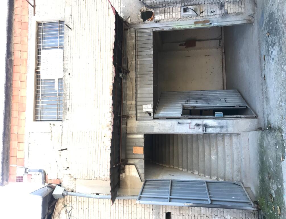 Magazine ose reparte pune me qera