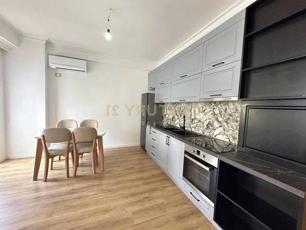 APARTAMENT 2+1 BRRYLI