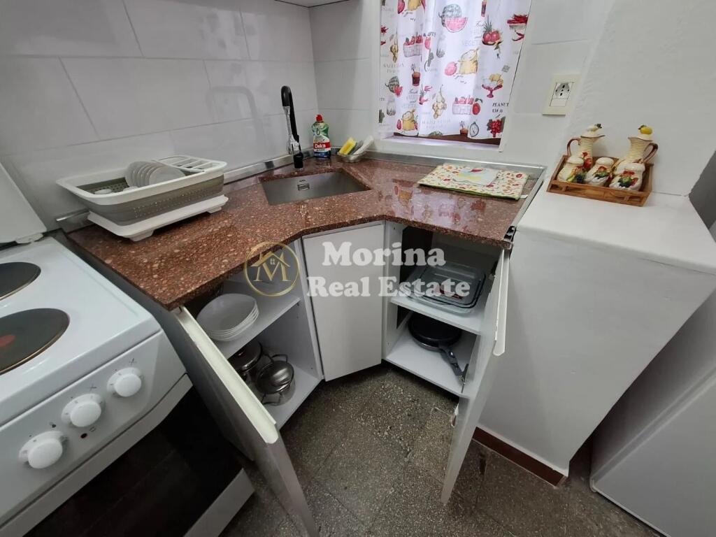 Qera, Apartament 2+1, Pazari Ri, 600 Euro/Muaj