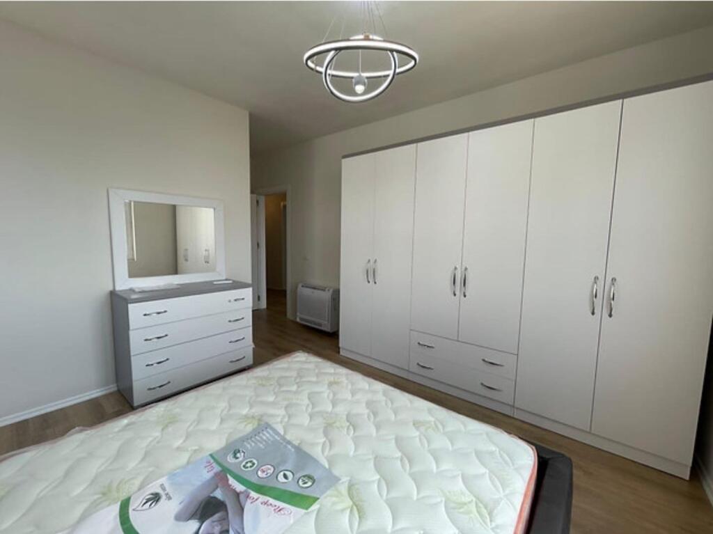 Appartamento in affitto Univers City