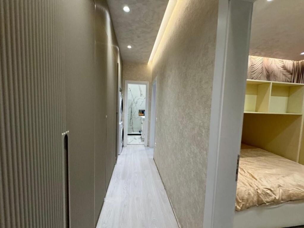 Apartament 2+1 me 2 parkime, Ali Demi, ne shitje