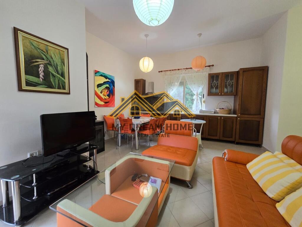 Shitet Apartament 1+1 +Verand tek Kompleksi Lura 1 Gjiri i Lalzit!