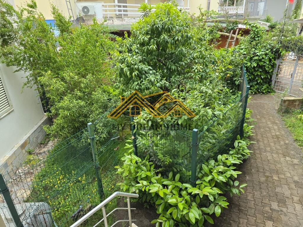 Shitet Apartament 1+1 +Verand tek Kompleksi Lura 1 Gjiri i Lalzit!