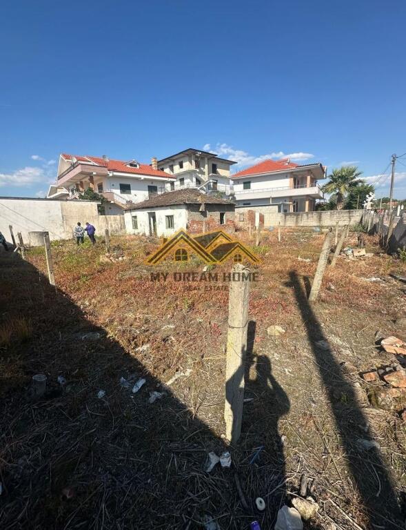 Shtepi Private 1 Kateshe ne Shitje Sallmone Durres