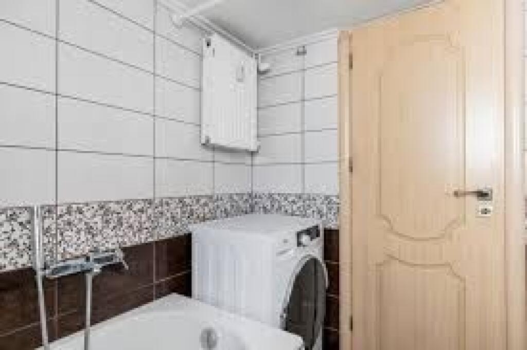 Garsoniere Me Qera Tek Pazari i Ri (ID BG119) Tirane