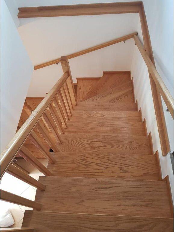 SARANDË, SHESIM VILË 3-KATËSHE ME PAMJE NGA DETI 300,000 €